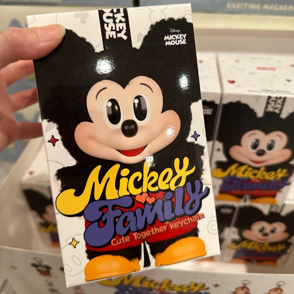 POP MART Mickey Family Cute Together Keychain